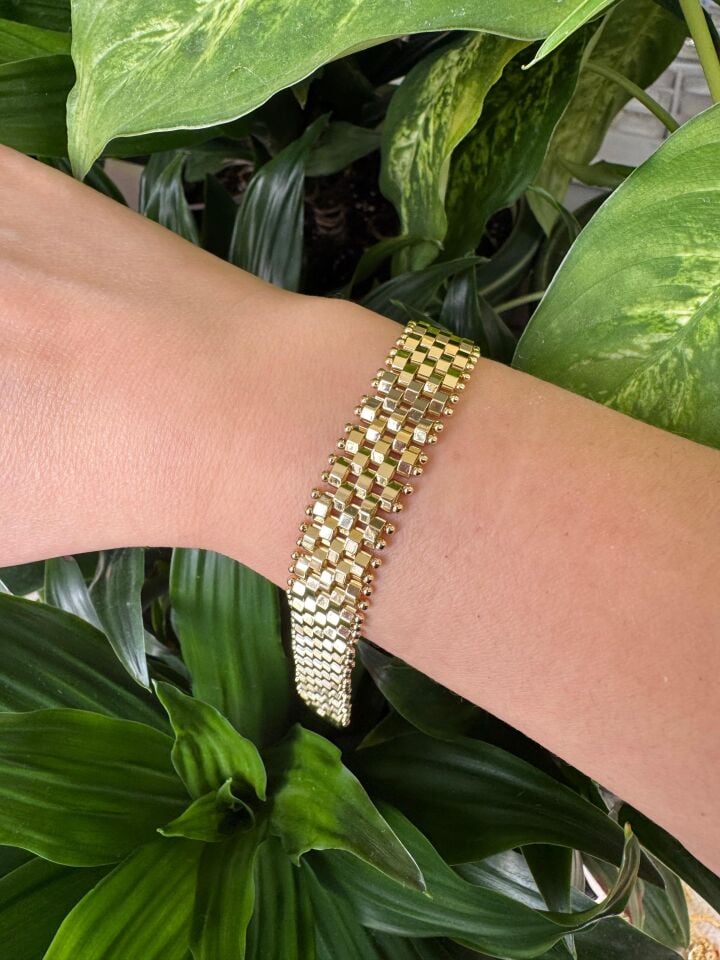 Kalın hasır bileklik