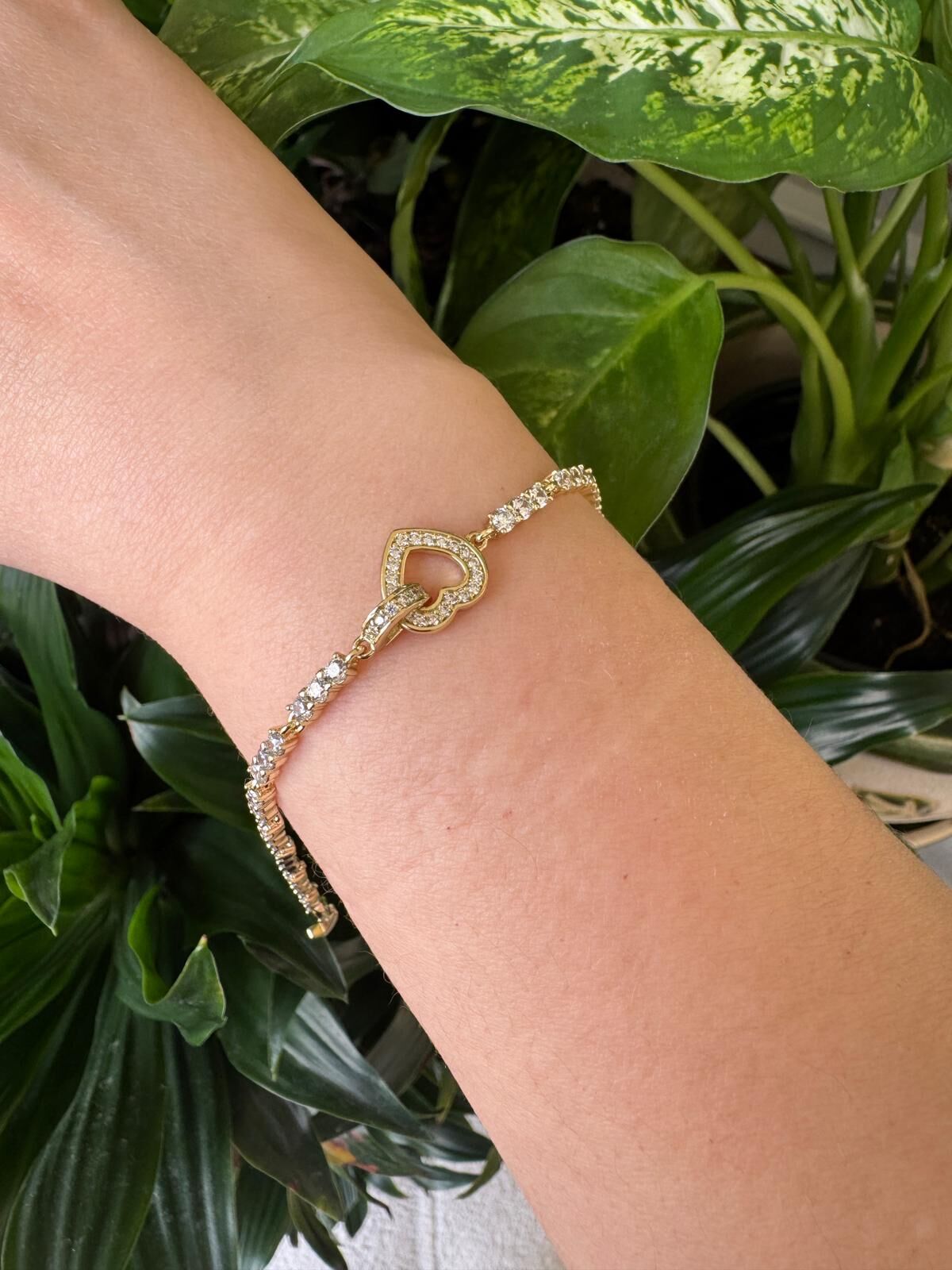 Suyolu Taşlı Kalp Bileklik