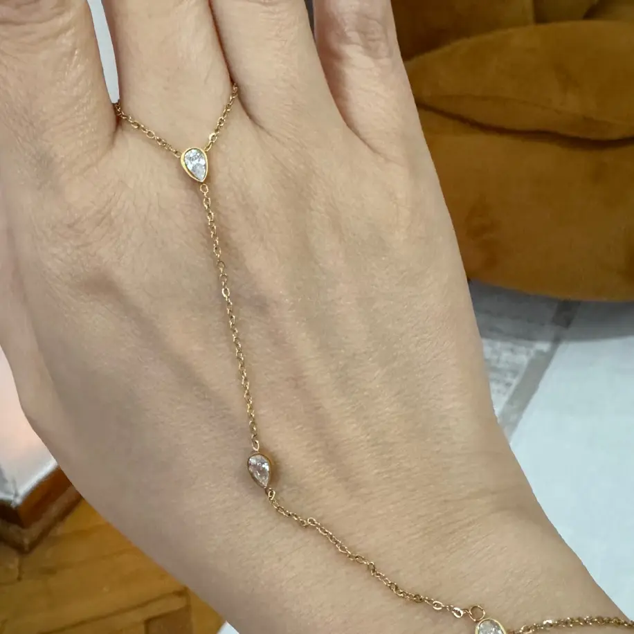 Şahmeran Damla Model Bileklik