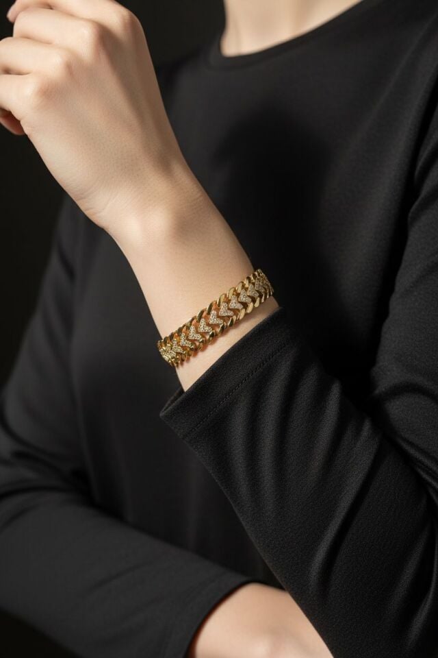 Kalın Kalp Taşlı Bileklik